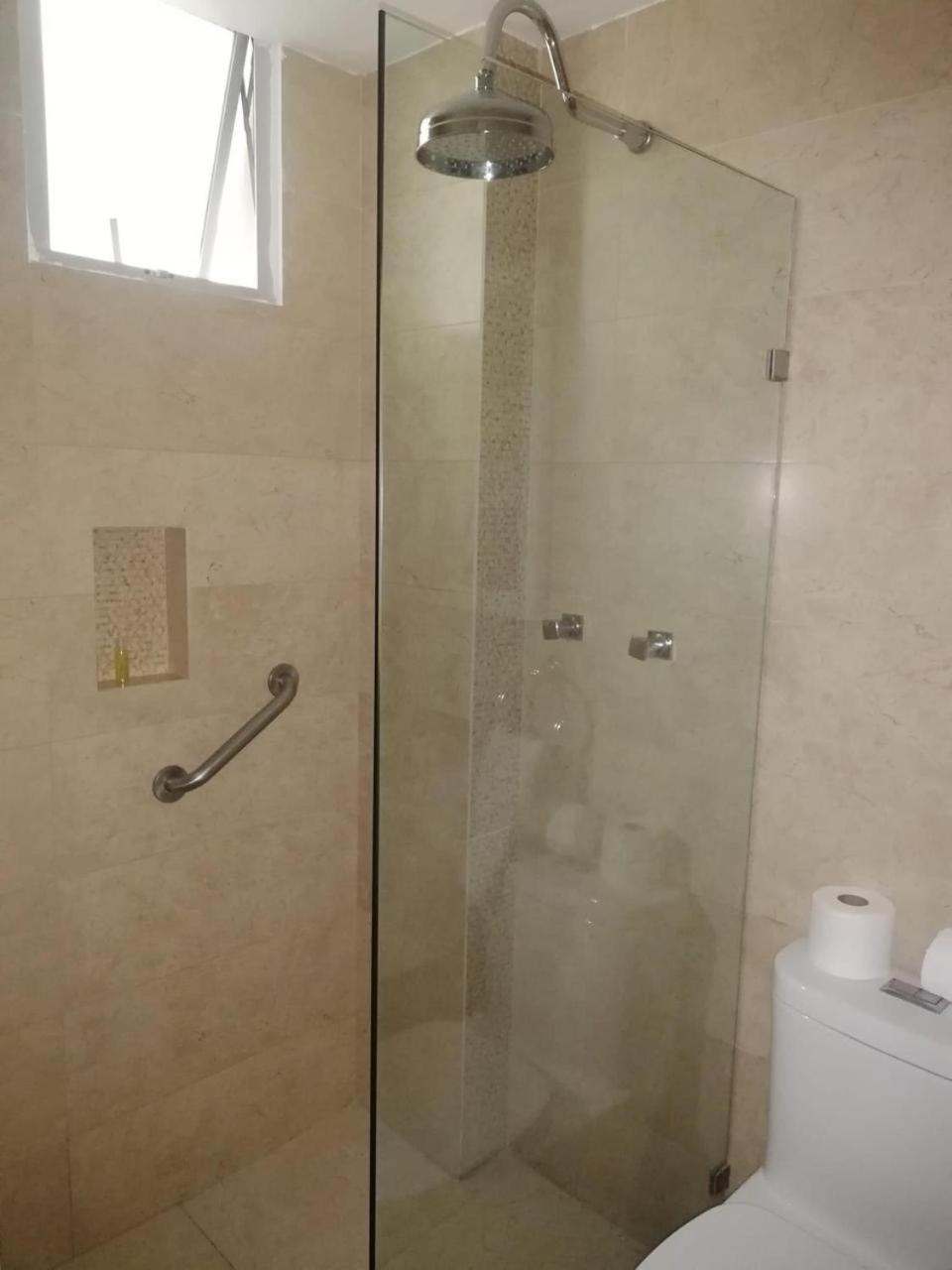 Hotel Torre Esmeralda Chilpancingo de los Bravos Екстериор снимка